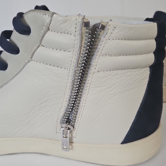 P448 White and Blue Sneakers Classic High-Top Design - Picture 4 of 14